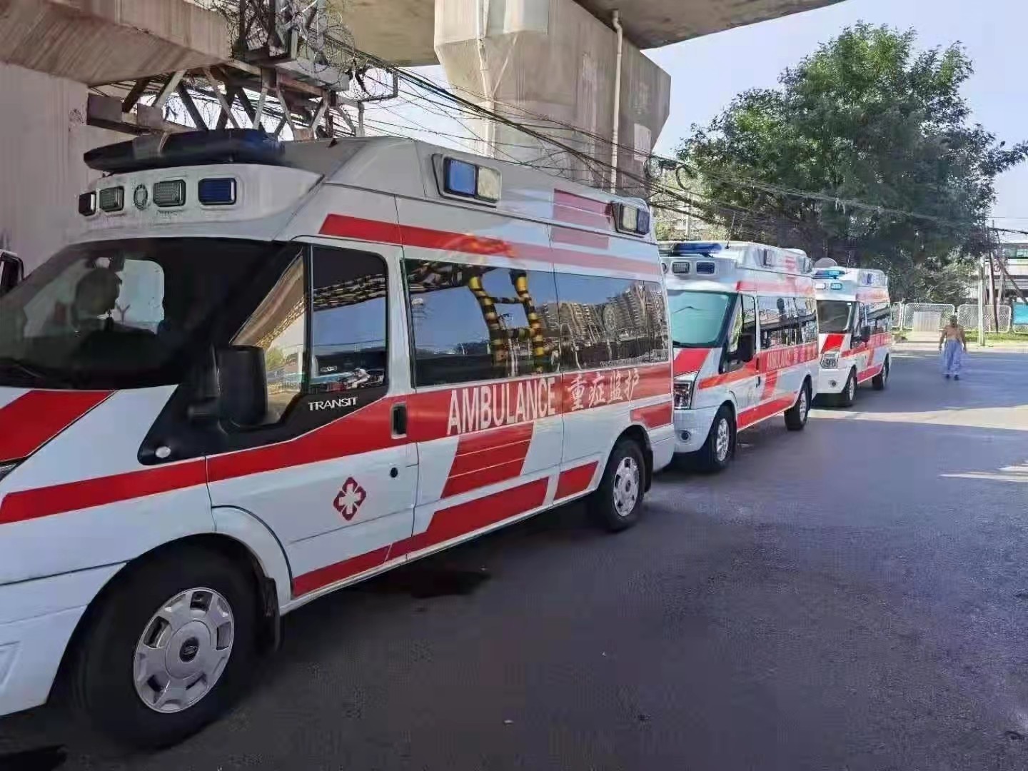 子长市救护车出租